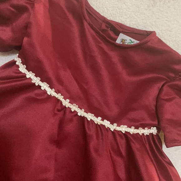 Holiday Ready! Honey Bee Sweet & Pretty Dress 2T - Picture 3 of 8